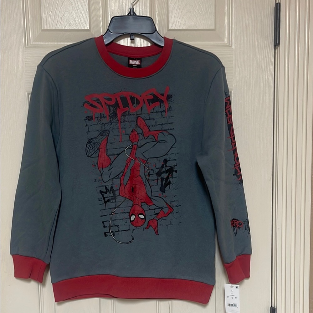 Marvel Gray and Red Crewneck Spider-Man Sweatshirt with Graphic Design